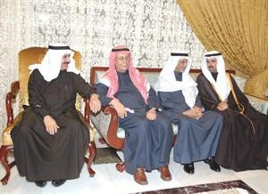 علي الراشد ودصلاح العتيقي ومحمد العيسى وفيصل الوقيان
