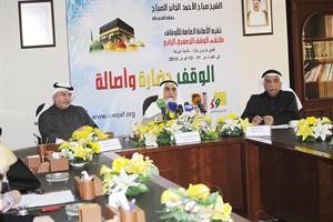 دعبدالمحسن الخرافي يتوسط دصالح الصفار وماسامة الصايغ هاني عبدالله
