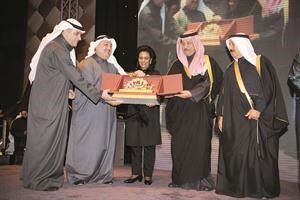 تكريم الشيخة فريحة الاحمد﻿