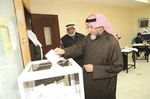جانب من عملية الاقتراع﻿