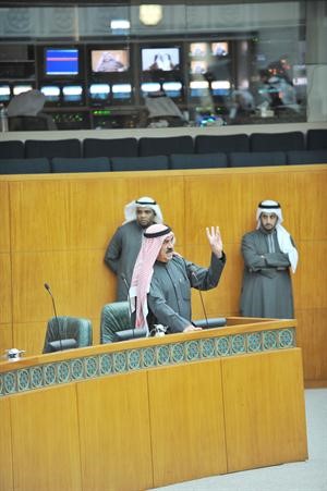 مصطفى الشمالي متحدثا