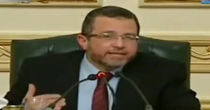 بالفيديو.. رئيس الوزراء المصري ينصح النساء بتنظيف الصدر قبل الرضاعة