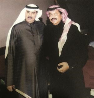 علي عبدالستار مع الشاعر حيدر مرداس الهزاع﻿