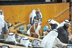 سمو رئيس الوزراء الشيخ جابر المبارك خلال الجلسة