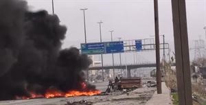 صورة بثها ناشطون لقطع الطريق باتجاه ساحة العباسيين من قبل الجيش الحر﻿
