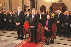 الرئيس ميشال سليمان وعقيلته ورئيس الحكومة نجيب ميقاتي خلال حضورهم عيد القديس مارمارون 	محمود الطويل﻿