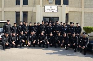 العميد الرويح متوسطا الضباط المرقين﻿