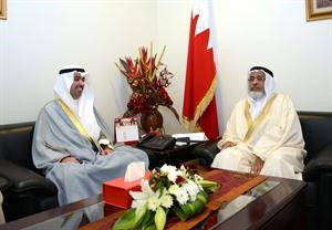 خليفة الظهراني والرئيس علي الراشد