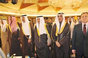 سمو رئيس الوزراء الشيخ جابر المبارك ومبارك الخرينج والشيخ حمد بن جاسم ال ثاني والشيخ صباح الخالد وفؤاد السنيورة خلال المؤتمر﻿