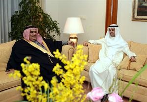 رئيس مجلس الامة علي الراشد ووزير خارجية البحرين الشيخ خالد بن احمد ال خليفة﻿