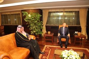 جانب من لقاء الخالد مع رئيس الوزراء التركي رجب طيب اردوغان
