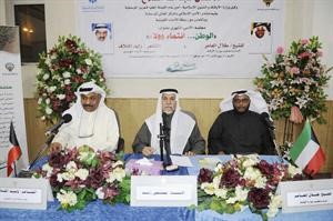 طلال العامر ووليد القلاف خلال المجلس	هاني عبدالله﻿