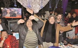 أحمد عدوية يرقص على أغنية شعبولا