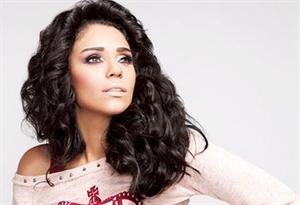 مرض أمينة يعطل تصوير «المولد»