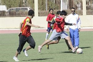 جانب من مباريات مسابقة كرة القدم﻿