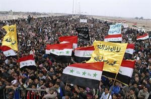 متظاهرون عراقيون ضد حكومة المالكي في الفلوجة	 رويترز ﻿