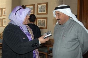 سعد الخنفور متحدثا للزميلة هناء السيد