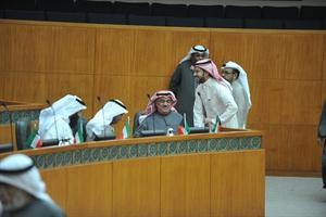 نواف الفزيع ومصطفى الشمالي ودنايف الحجرف
