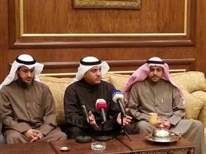 وزير الاسكان سالم الاذينة والنائب محمد الجبري في ديوان الجبري﻿