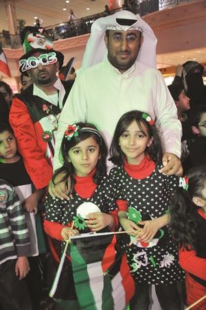 الزميل محمد الدشيش وكريمتاه﻿