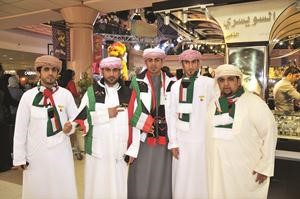 ضيوف الكويت من الامارات علي وسلطان واحمد وابراهيم وعلي	محمد خلوصيانور الكندري﻿