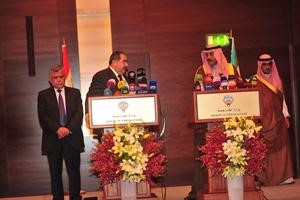 الشيخ صباح الخالد وهوشيار زيباري خلال المؤتمر الصحافي