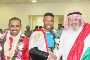 فيصل القناعي مع العداء احمد موسى وبدر الفيلكاوي