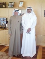 فاروق الزنكي خلال لقائه سالم الهاجري﻿
