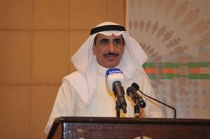 الرومي متحدثا للحضور اسامة ابوعطية
