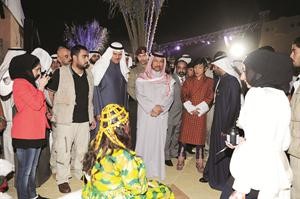 سمو الشيخ جابر المبارك و جيجيل اوجن ونغشاك والشيخ سلمان الحمود خلال الجولة