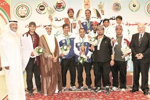 دعيج العتيبي مع ابطال منتخب الدبل تراب
