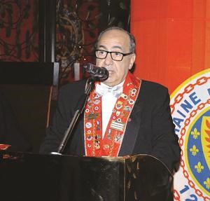 محمد ناجية متحدثا للحضور