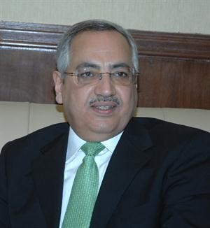 دعبدالرزاق النفيسي﻿