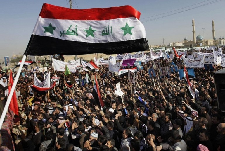  جمعة الفرصة الأخيرة: عشرات آلاف العراقيين يواصلون التظاهر للشهر الثالث على التوالي