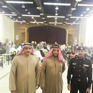 عبدالله الرشيدي متوسطا المقدم علي البلوشي ومحمد الشطي