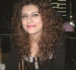 ليال احمدية﻿