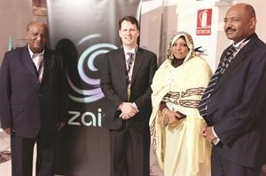 وزيرة الاتصالات السودانية وسكوت جيجنهايمر وفاتح العروة
