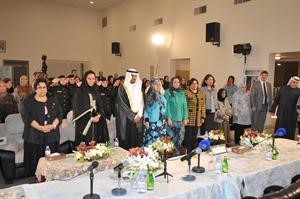 الشيخة لطيفة الفهد ودمحمد الطبطبائي في مقدمة الحضور	اسامة ابوعطية﻿