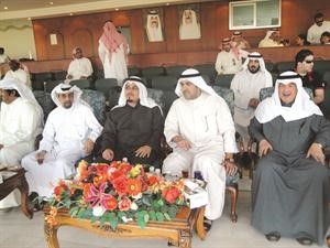 الشيخ دعلي ناصر العلي وعبدالله البريهي يطلعان الشيخ ضاري الفهد والشيخ علي الحمود على اخر الاستعدادات﻿