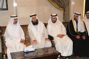 خالد السلطان وعبداللطيف العميري ومانع بن ربعية
