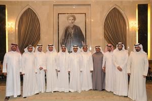 محمد بن سلطان متوسطا سعد الشريان وخالد العرادة ومسعود الهاجري ومبارك الهاجري ومحمد صنيدح وفلاح صنيدح واحمد الطوالة وحمد العكشان وسلطان بن فلاح ومسفر بن خاشقها