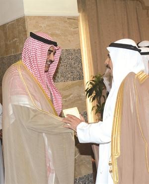 الشيخ صباح الخالد مرحبا بعبدالعزيز البابطين