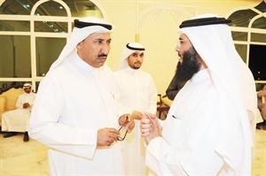  الخنفور يستمع لاحد المواطنين	قاسم باشا﻿