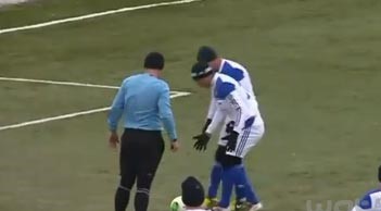 بالفيديو.. أغرب ضربة جزاء كوميدية فى العالم و التي حيرت علماء الفيزياء 