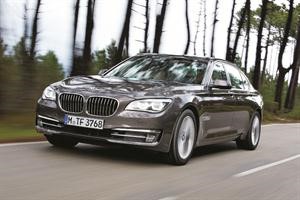 «علي الغانم وأولاده للسيارات» تطلق عرض خدمة ما بعد البيع المميز لجعل تجربة اقتناء سيارة BMW الفئة السابعة أكثر متعة