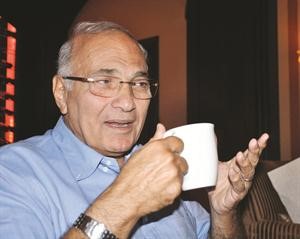 احمد شفيق