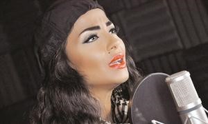 دوللي شاهين﻿