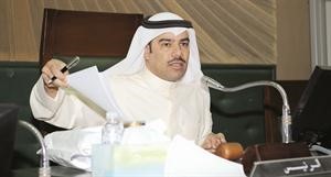 جسار الجسار خلال ترؤسه الجلسة	فريال حماد﻿
