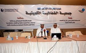 دعبدالله سهر متحدثا خلال المؤتمر الصحافي﻿