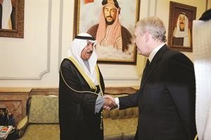 الشيخ جابر العبدالله مرحبا بالامير اندرو